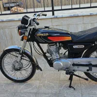 هندا ۱۲۵ مدل ۸۳ پلاکی ملی