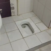 سنگ توالت در حد نو