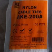 لامپ و چراغ|لامپ و چراغ|سمنان, |دیوار