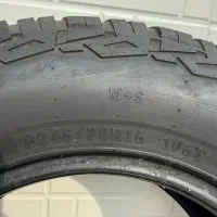 لاستیک آفرود|قطعات یدکی و لوازم جانبی|رشت, حومه رشت|دیوار