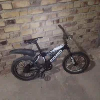 دوچرخه۱۶|دوچرخه، اسکیت، اسکوتر|آشخانه, |دیوار