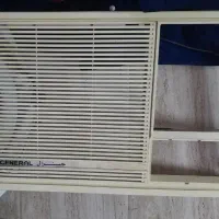 جلو پنجره کولر در رودان .توضیحات پایین خوانده شود