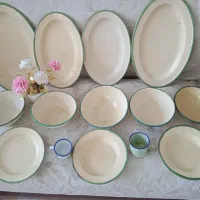 ظرف و لوازم قدیمی و نوستالژیک توضیحات خوانده شود