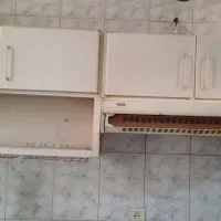 سینک و آبچکون دو درب کابینت بالا دو درب پایین