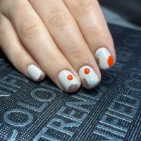 خدمات کاشت ناخن|خدمات آرایشگری و زیبایی|صدرا-فارس, فاز ۱|دیوار