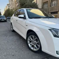 دنا پلاس اتومات توربو بسیار تمیز بدون رنگ و ضربه|خودرو سواری و وانت|اصفهان, مفتح|دیوار