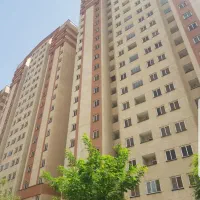 برج-آسمان-110-متری-شهرک-گلستان-دریاچه