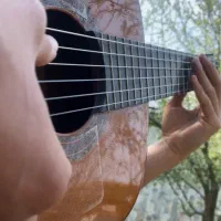 آموزش تخصصی گیتار نایلون