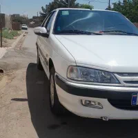 مسافر به هر جا بود درخدمتم