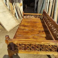 تخت سنتی دورهمی گرد