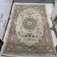 فرش یک و نیم متری
