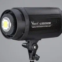 نور ثابت فیلمبرداری ورتا ۲۰۰وات اکبند با کاسه|دوربین عکاسی و فیلمبرداری|تهران, فدک|دیوار