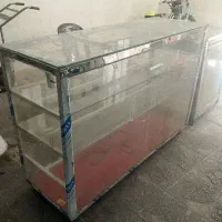 ویترین مغازه