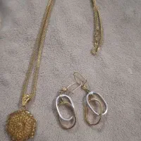 گردنبند شیک و یه جفت گوشواره