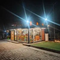 استخدام فروشنده و چیدمان و انبارگردان