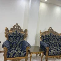 مبل سلطنتی۹نفره همراه میز عسلی