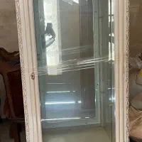 ویترین چوبی در حد نو