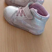 کفش بچه گانه سایز ۲۴