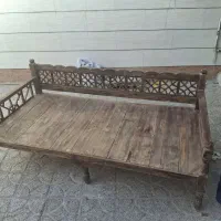 تخت سنتی ۲ در ۱