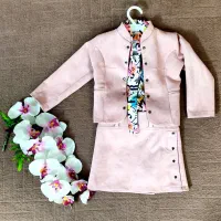 لباس بچگانه|کفش و لباس بچه|اندیشه, اندیشه فاز ۲|دیوار