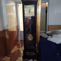 ساعت ایستاده همراه درب جک دار|مبلمان خانگی و میز عسلی|برخوار, |دیوار