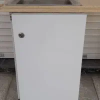 کابینت و سینک و شیرآلات و میز سالم