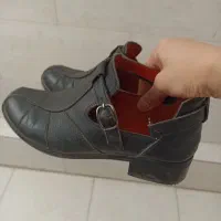 دو جفت کفش سایز 38