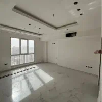 ۹۰ متر رو به نما / مجاور پارک / سازه برند