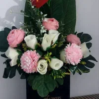 سبد گل گاهی داخل گلدون زیبا|گل مصنوعی|ساوه, |دیوار