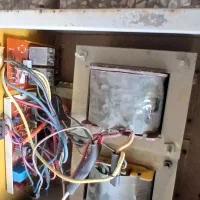 ترانس برق|مصالح و تجهیزات ساختمان|قم, نخودی|دیوار