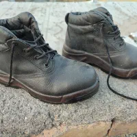 کفش کار و ایمنی