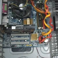 چون مانیتورش را جدا فوروختم|قطعات و لوازم جانبی رایانه|تهران, جلیلی|دیوار