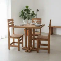 میز ناهارخوری چوبی