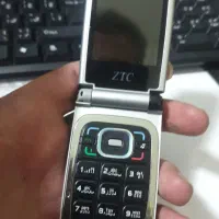 گوشی اوراقی خراب شکسته و سالم