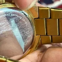 ساعت تیسوت|ساعت|تهران, هلال احمر|دیوار