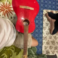 گیتار کاملا نو