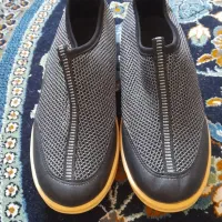 فروش لباس و کفش