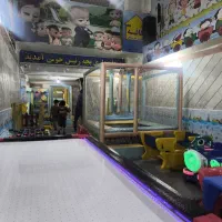 مربی برای خانه بازی بچه رئیس