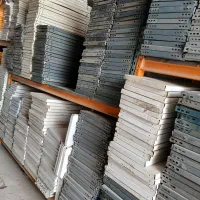 قفسه فلزی استوک دست دوم کار کرده تعداد بالا *۲۲