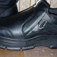 کفش بسیار با کیفیت و نو