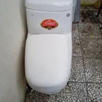 توالت فرنگی درحد