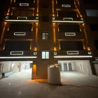 واحد اپارتمان طبقه اول سه خوابه ۱۳۰متر گلستان