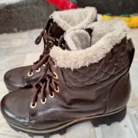 نیم بوت زنانه در حد نو|کیف، کفش، کمربند|بروجرد, |دیوار