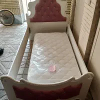 تخت و تشک کودک|تخت و صندلی بچه|کرج, حسن آباد|دیوار