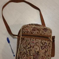 کیف زنانه|کیف، کفش، کمربند|شیراز, باغ تخت|دیوار