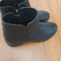 نیم بوت زنانه سایز ۳۶ چرم طبیعی