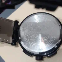 ساعت ورساچ اورجینال کرنوگراف سه موتوره|ساعت|صدرا-فارس, فاز ۱|دیوار