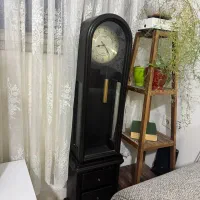 ساعت ایستاده