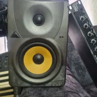 میکروفن. کارت صدا. مانیتورینگ|آلات موسیقی|اندیشه, اندیشه فاز ۱|دیوار