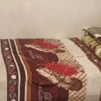 تخت خواب تکنفره فلزی سالم وتمیز